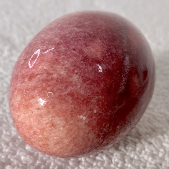 Vintage Polished Red Stone Egg - Picture 8 of 10